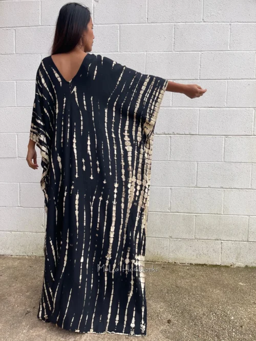 robe caftan soyeuse noire