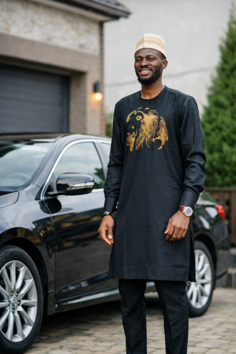 Ensemble africain moderne homme – style élégant noir et motifs – Gand