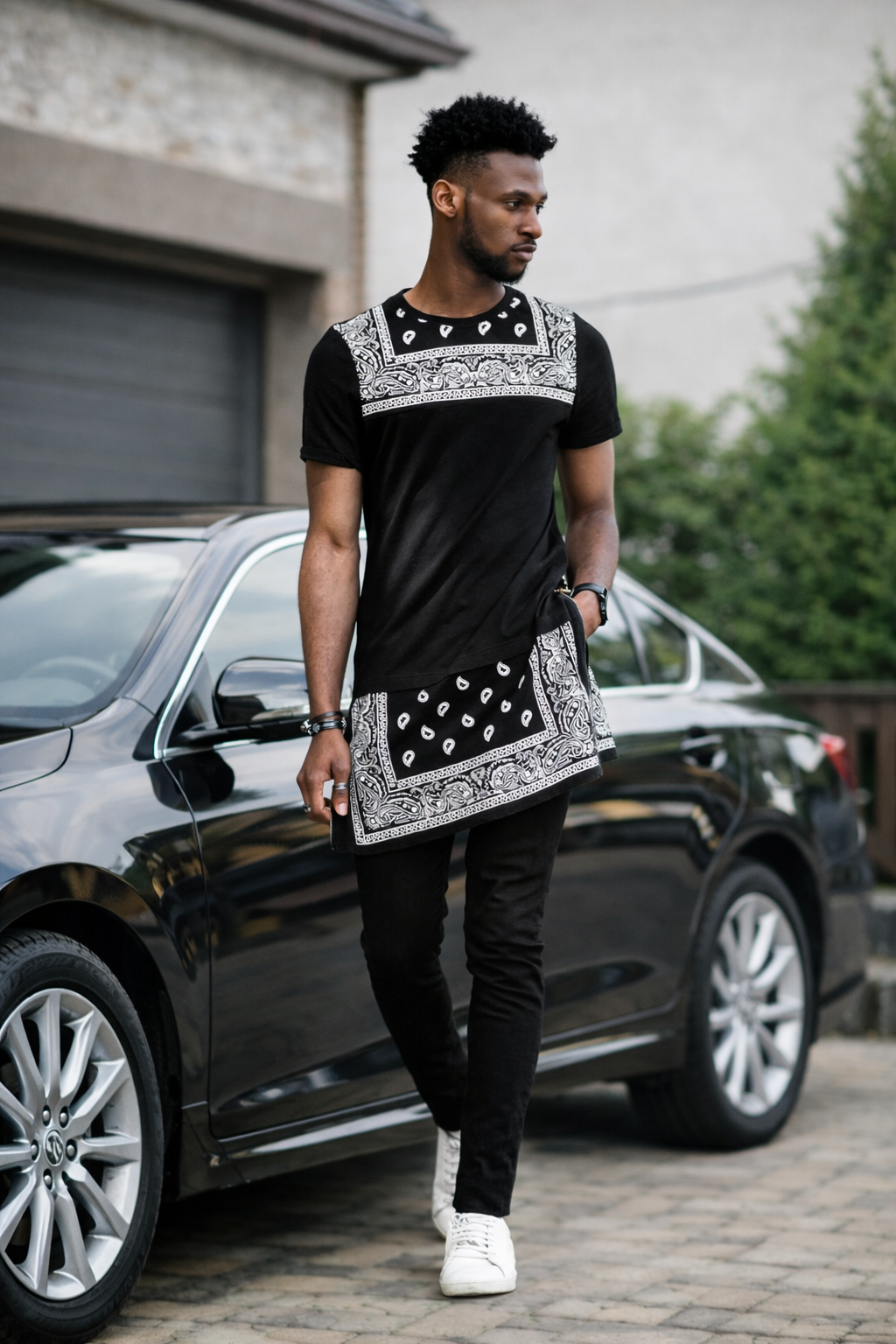 Ensemble africain moderne homme – style élégant noir et motifs – Gand